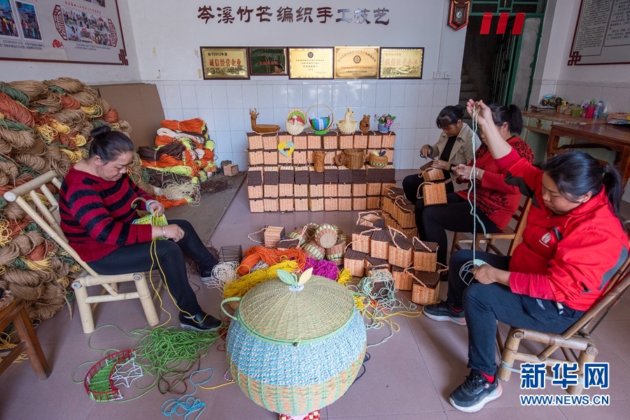 广西岑溪:小竹芒大产业 非遗传承后继有人