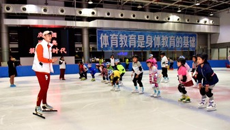 滑冰、滑雪、旱地冰球……体育课上的“冰雪”项目_fororder_src=http___img3.chinadaily.com.cn_images_201908_23_5d5f8302a31099ab43cebe58.jpeg&refer=http___img3.chinadaily.com