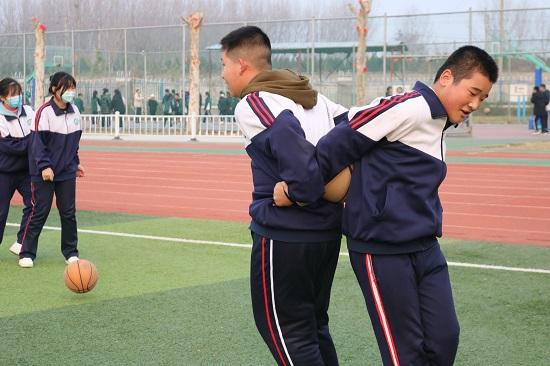 泰安高新区第一中学2021年冬季趣味运动会成功举办 泰安高新区第一中学2021年冬季趣味运动会成功举办