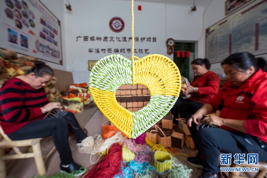 广西岑溪:小竹芒大产业 非遗传承后继有人