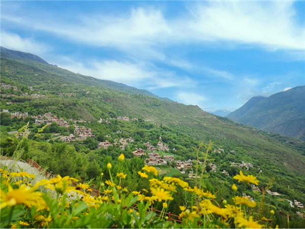 图片默认标题_fororder_甲居藏寨初夏风光-摄影-李平