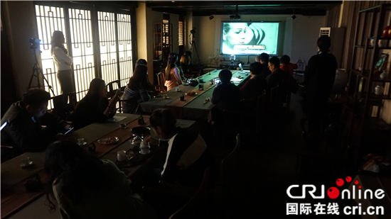 柴门霍夫年“茶与爱”国际微电影大赛获奖影片展映及读书活动走进武夷山
