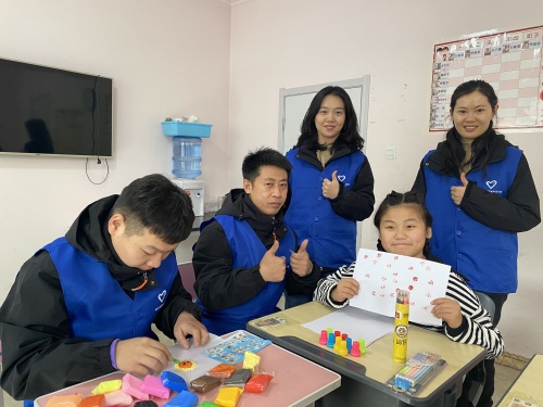 让爱来 让碍走!那个“星星的孩子”认出了我 让爱来 让碍走!那个“星星的孩子”认出了我