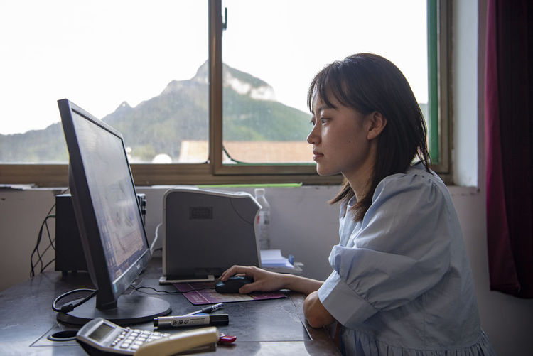 开学 在太行山上