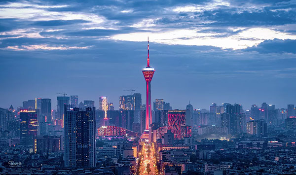 청두(成都), 서부금융중심 건설에서 단계적 성과 이룩 청두(成都), 서부금융중심 건설에서 단계적 성과 이룩_fororder_20211224-jinrongzhongxin-2