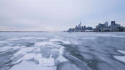 加拿大多地气温骤降 最低温降至-55℃