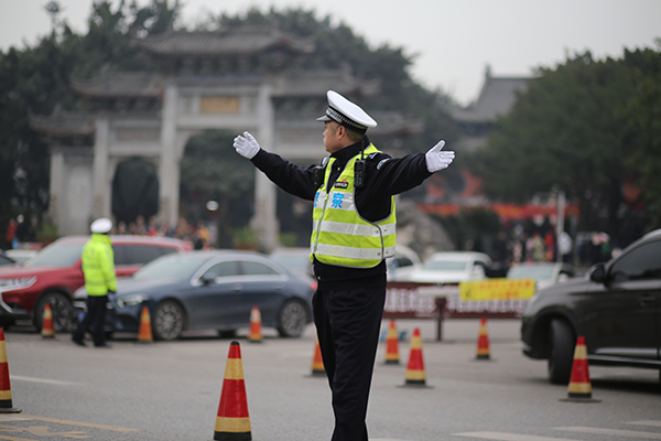 【原创】重庆九龙坡警方发布元旦节期间交通安全出行提醒_fororder_图片9