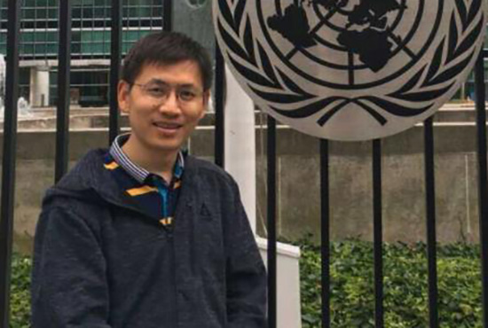 国际航班上乘客无法排尿 上海医生帮助导尿避免返航