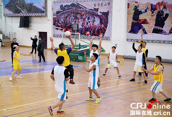 图片默认标题_fororder_兴文县第二届少数民族运动会珍珠球比赛