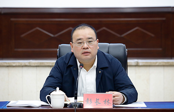 科学谋划奋力冲刺 确保2022年开好局起好步_fororder_2大安区委书记
