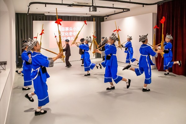 以美育人润无声:华侨城创新美育帮扶赋能乡村振兴 以美育人润无声:华侨城创新美育帮扶赋能乡村振兴