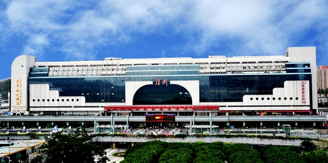 百年深圳站正式步入高铁时代