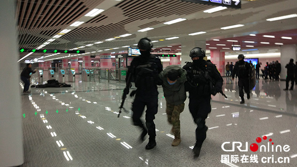 图片默认标题_fororder_演练现场。摄影：唐琪-(6)