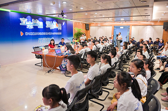 已确认杂志社名称【CRI专稿 列表】第4期重庆市深度贫困乡镇中小学生科技营开营