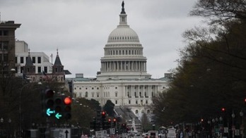 【国际锐评】美国“长臂猿们”在香港问题上还在做梦！