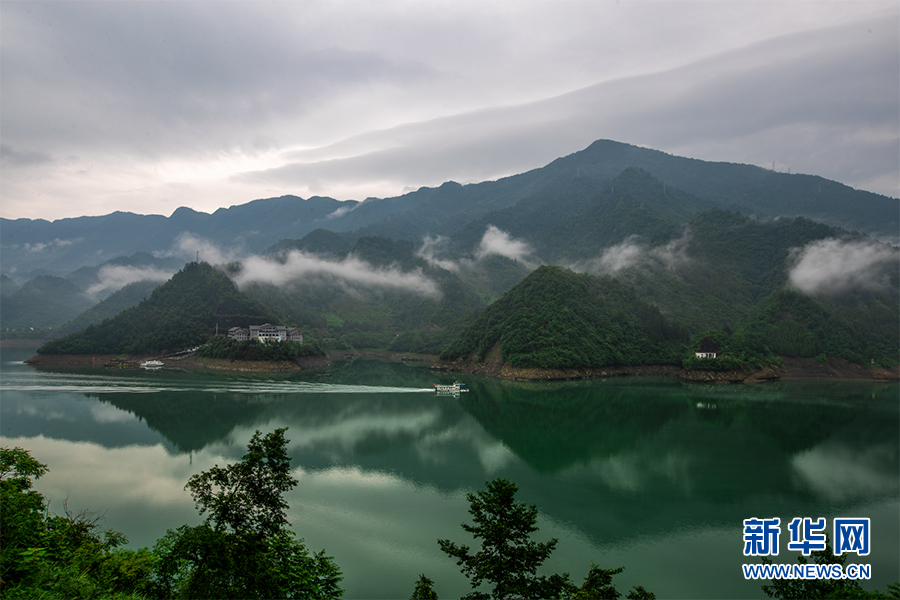 重慶彭水：江作青羅帶 山水畫廊生態(tài)美