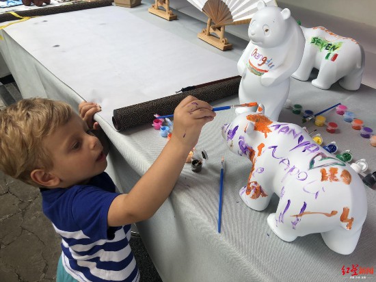 （转载）成都大熊猫在意大利有多红？一组数据感受一下