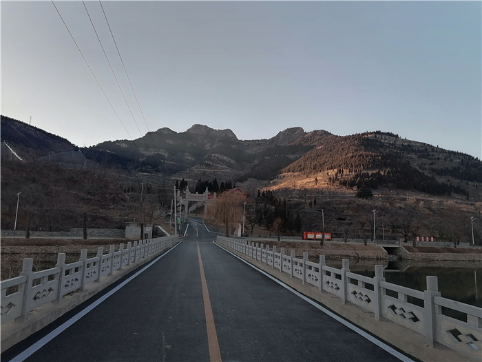 【原创 莱芜区合作稿 推城市频道讯头去山东频道】 济南市莱芜区牛泉镇开展 “干干净净过大年” 环境整治活动_fororder_07e0243c7fd522fde083eda2b371d21