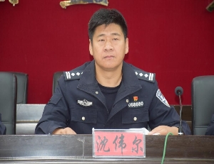 （转载）布拖县公安局迅速传达贯彻全省公安工作会议推进部署会精神