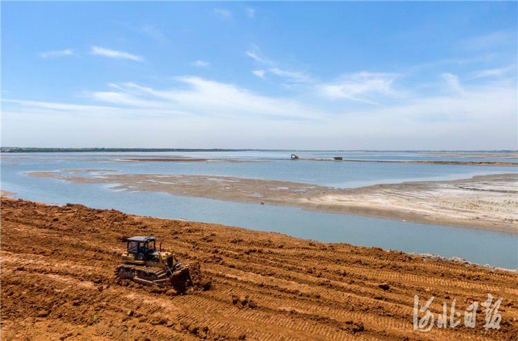河北秦皇岛：七里海潟湖湿地生态修复进行中