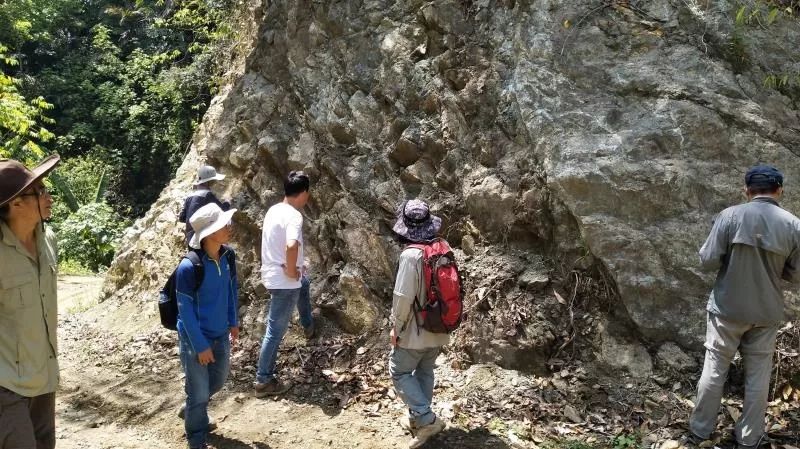 【先进典型风采录】遭遇7.4级地震与海啸？抓紧科研！——记中国