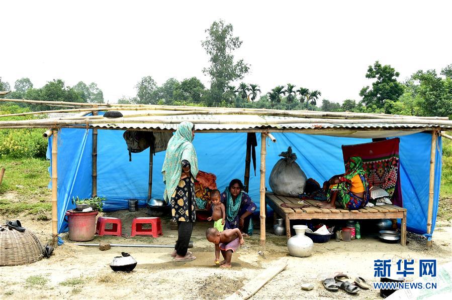 孟加拉国遭洪水侵袭