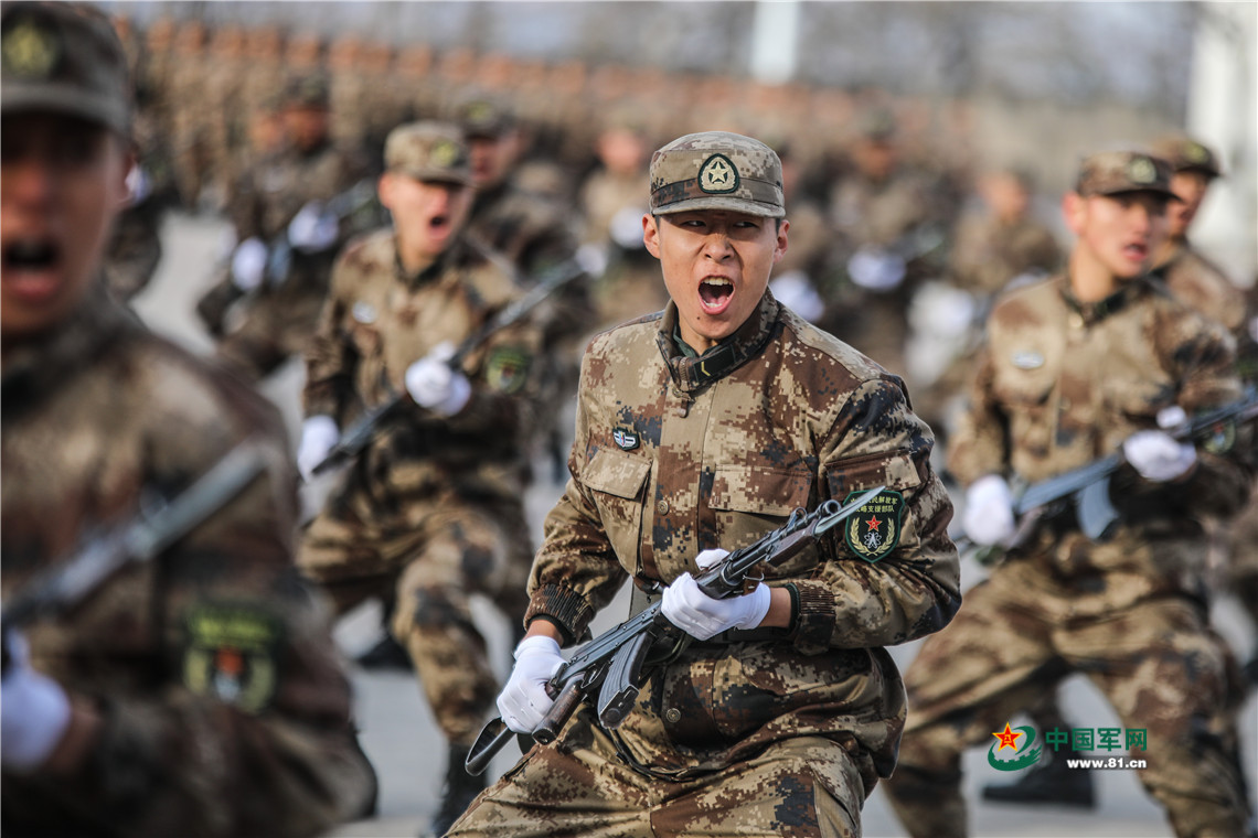 新兵下连总动员:我们时刻准备着!