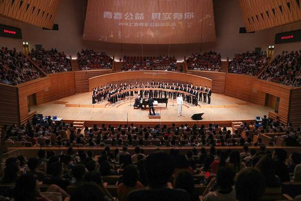 这是一场为聋哑青年举办的音乐会 郑云龙、彩虹合唱团携手献唱