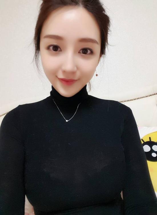 韩国美女主播性感撩人 脸蛋精致可爱颜值逆天(组图)