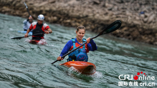 图片默认标题_fororder_比赛现场（摄影-：王斌）