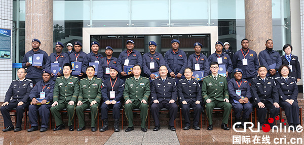 图片默认标题_fororder_合影留恋。摄影-李健