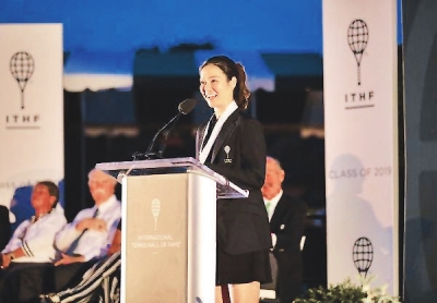 李娜入驻国际网球名人堂 成亚洲第一人
