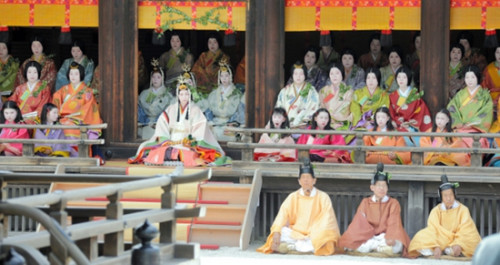 京都“葵祭”古韵足 富丽繁华祈祷五谷丰登