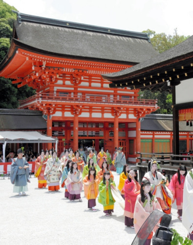 京都“葵祭”古韵足 富丽繁华祈祷五谷丰登