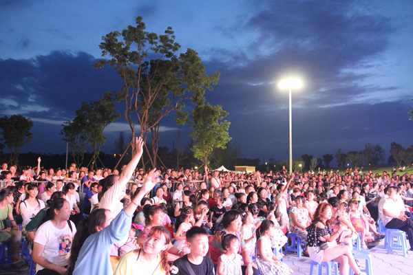 图片默认标题_fororder_活动现场-摄影-王遥