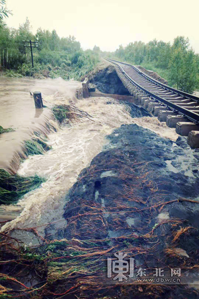 黑龙江省北部地区暴雨致北黑铁路断道 10趟旅客列车区段停运
