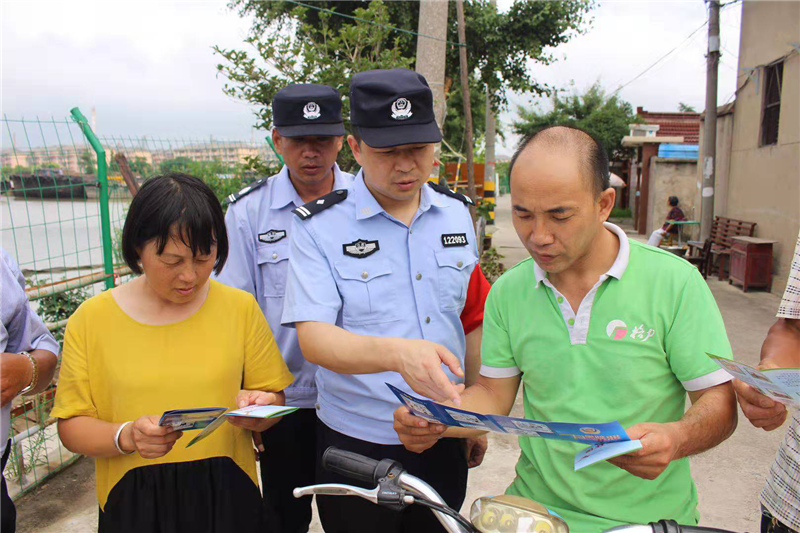 （供稿 平安江苏图文 三吴大地泰州 移动版）泰州高港口岸派出所：一河一警制  保水清河畅