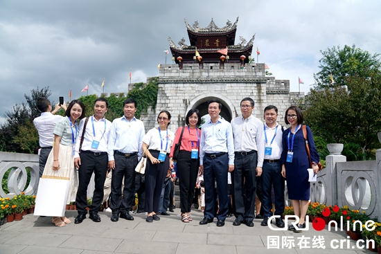 图片默认标题 图片默认标题_fororder_quyyang