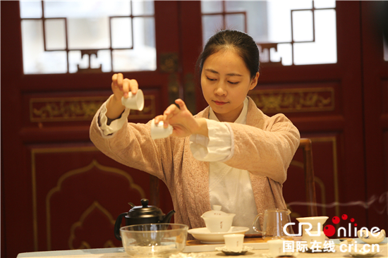 《茶与爱：茶的故事》世界语新书发布会暨微电影、插画影像展在京举行