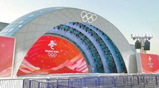 北京冬奧會冬殘奧會三大頒獎廣場舞臺準備就緒