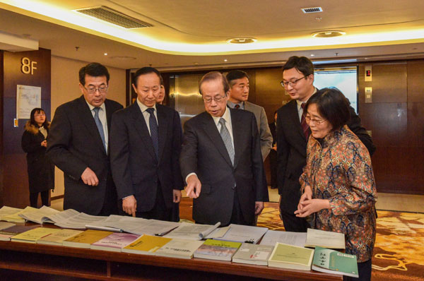 图片默认标题_fororder_全国政协副主席、中国宋庆龄