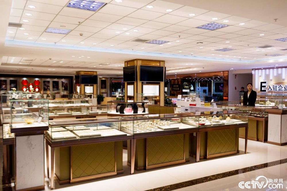 【新时代·幸福美丽新边疆】丝路上的中亚黄金宝石产业园