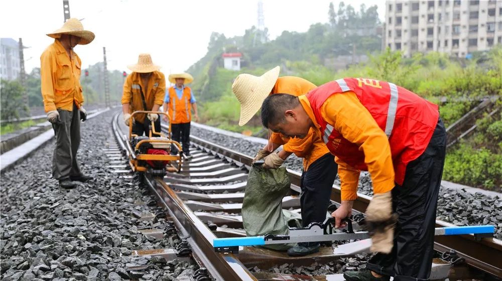 新时代·铁路榜样丨汪伯华：“神奇工长”的超能力