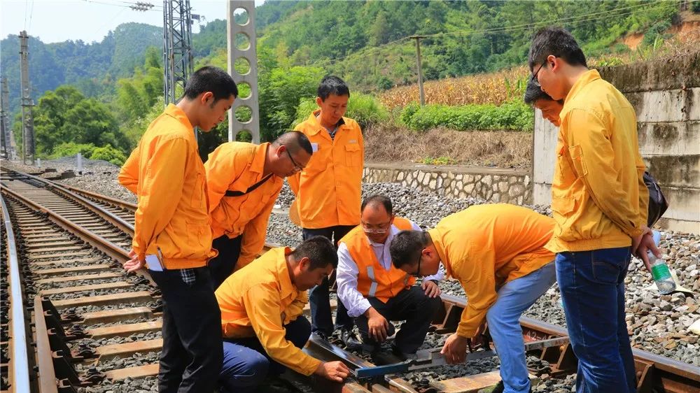 新时代·铁路榜样丨汪伯华：“神奇工长”的超能力