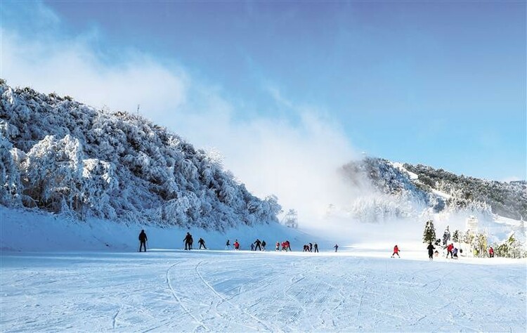 （中首）贵州：让更多人走进滑雪场_fororder_中首1
