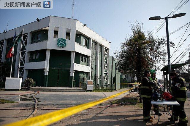 智利首都一警局发生爆炸袭击致8人受伤