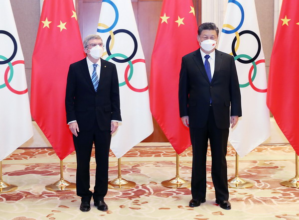 Xi, Uluslararası Olimpiyat Komitesi Başkanı Thomas Bach ile görüştü_fororder_W020220125712807331130