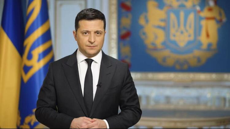 乌克兰总统：个别国家从基辅撤离外交官不意味局势必然升级