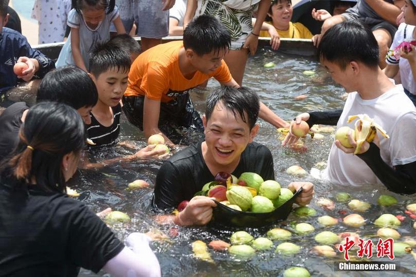 图片默认标题_fororder_巨型冰桶3