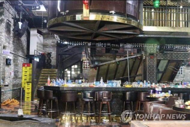 韩国光州某酒吧发生内部坍塌事故 已致2死10伤